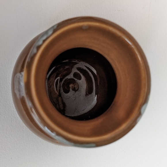 LAST CHANCE! Small Handmade Brown/Seafoam Glazed Short Vase - Picture 4 of 5